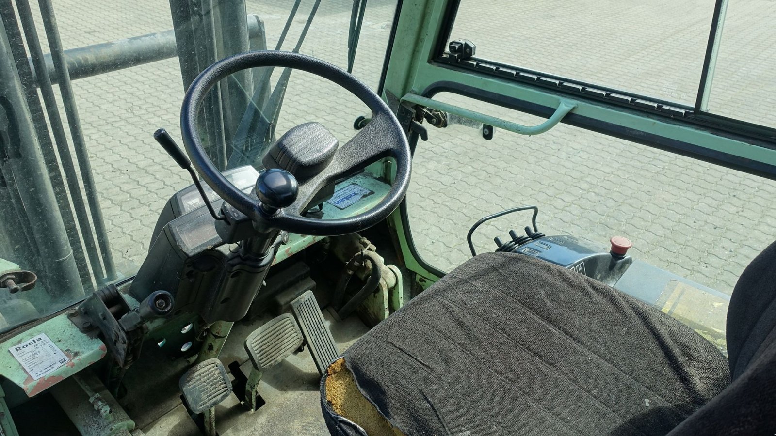 Frontstapler of the type Mitsubishi FD 25 T // 2500 kg diesel, Gebrauchtmaschine in Skive (Picture 5)