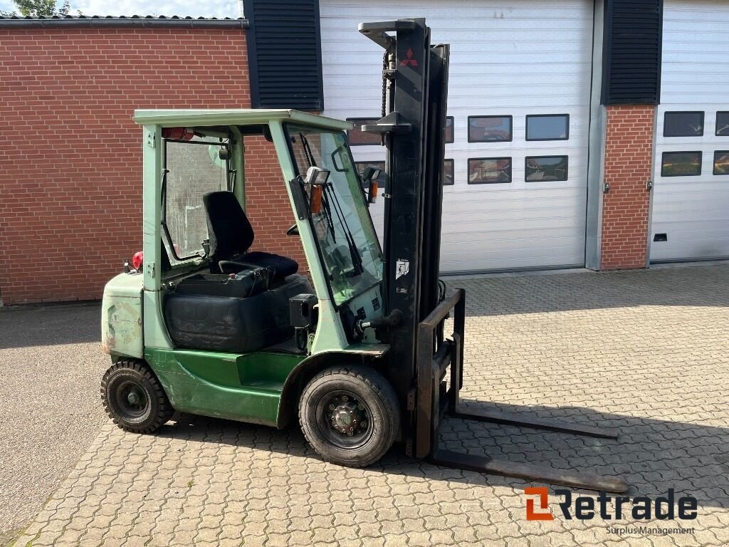 Frontstapler des Typs Mitsubishi FD 25 T, Gebrauchtmaschine in Rødovre (Bild 4)