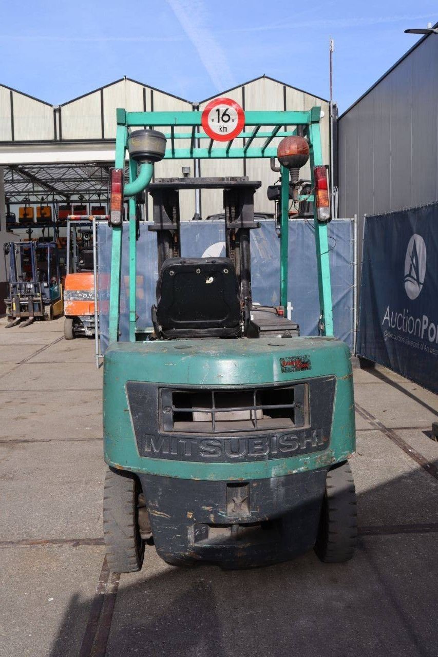 Frontstapler от тип Mitsubishi FD25, Gebrauchtmaschine в Antwerpen (Снимка 5)