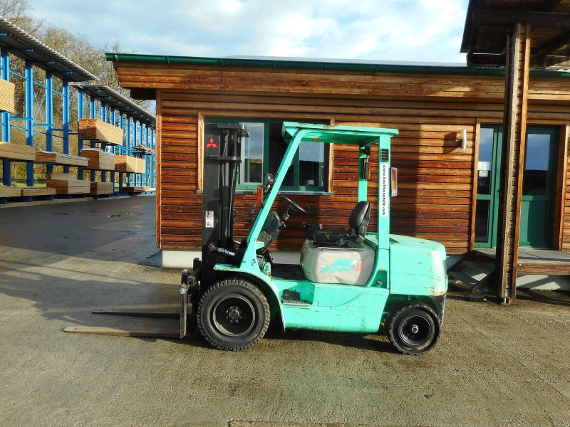 Mitsubishi FD30 Triplex 4,4m + SS, Gebrauchtmaschine, Rok výroby: 1999, Moto-hodiny: 7507 Hodin (Obrázek 1) Frontstapler typu Mitsubishi FD30 Triplex 4,4m + SS, Gebrauchtmaschine v St. Nikolai ob Draßling (Obrázek 1)