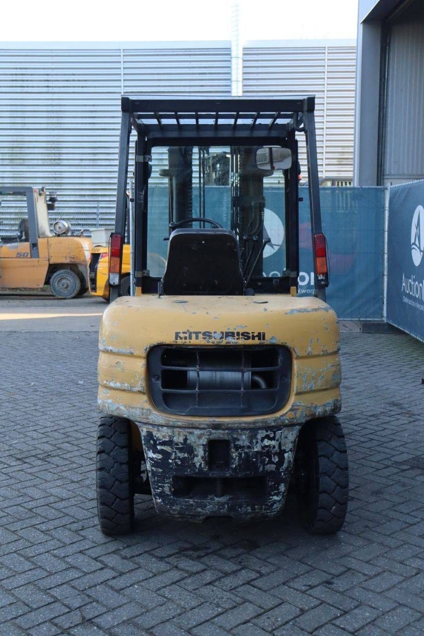 Frontstapler del tipo Mitsubishi FD30, Gebrauchtmaschine In Antwerpen (Immagine 5)