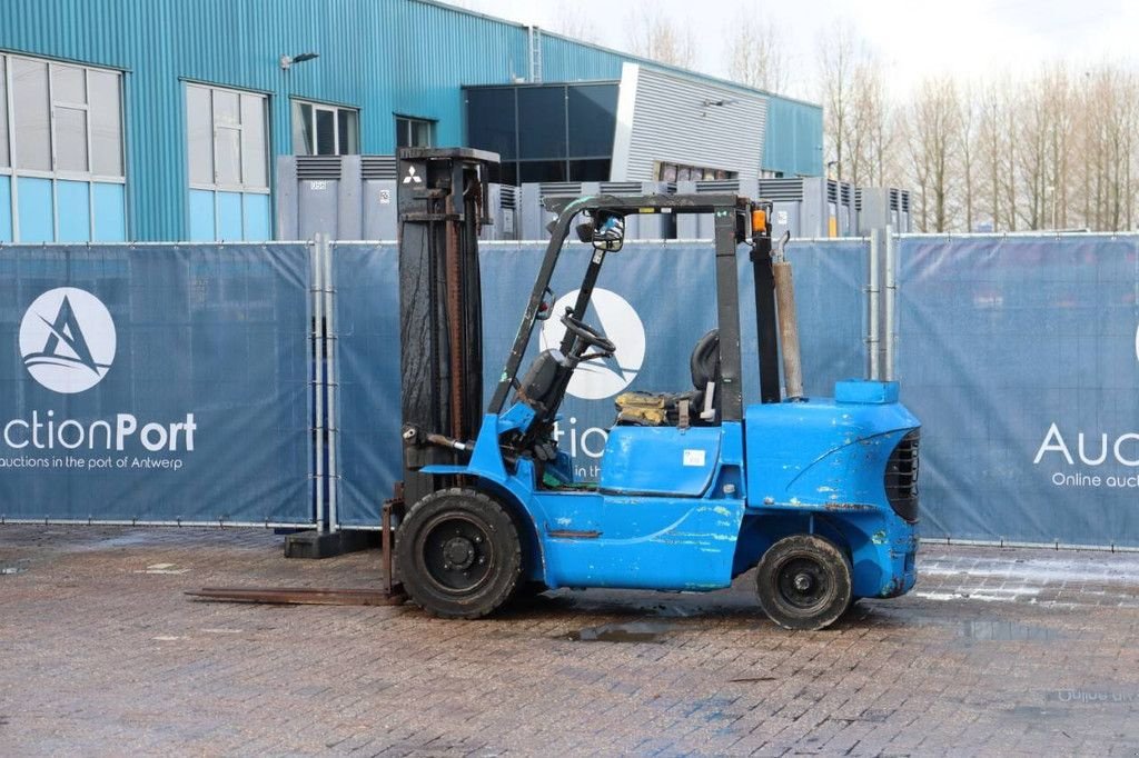 Frontstapler del tipo Mitsubishi FD30K, Gebrauchtmaschine en Antwerpen (Imagen 3)