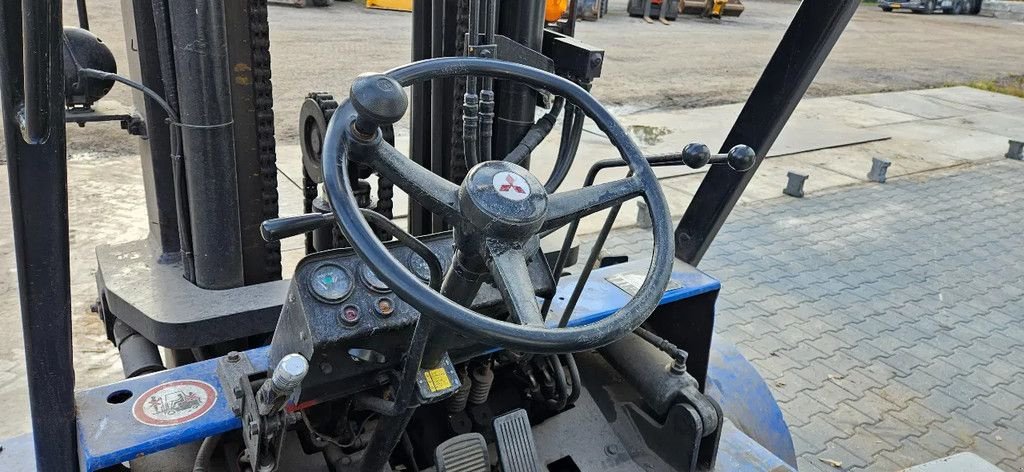 Frontstapler of the type Mitsubishi FD35, Gebrauchtmaschine in Scharsterbrug (Picture 10)