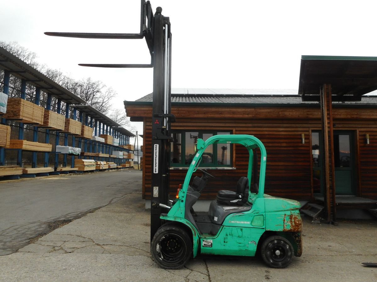 Frontstapler des Typs Mitsubishi FD35N mit Zwillingreifen und breiten Gabelträger, Gebrauchtmaschine in St. Nikolai ob Draßling (Bild 6)