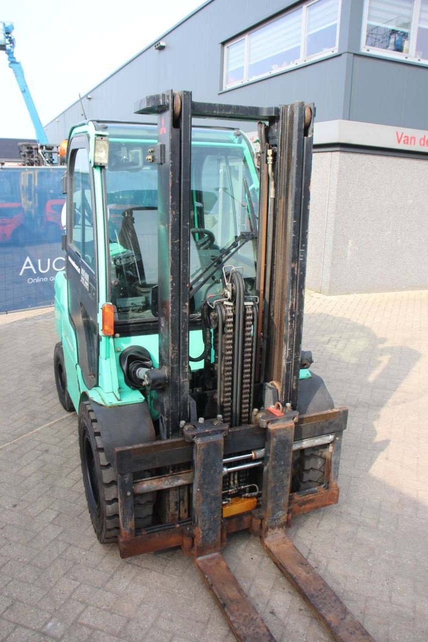 Frontstapler от тип Mitsubishi FD35N, Gebrauchtmaschine в Antwerpen (Снимка 7)