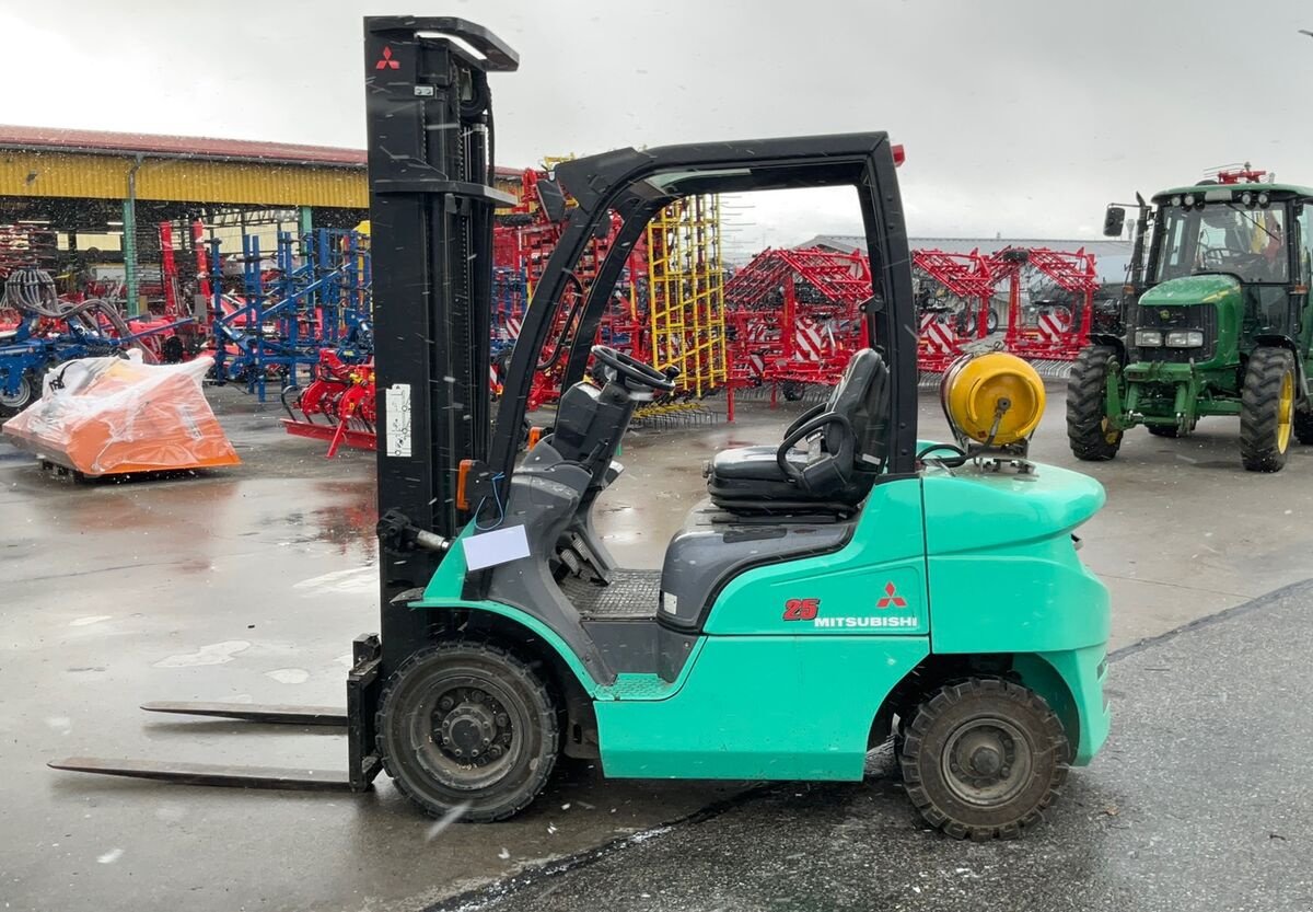 Frontstapler typu Mitsubishi FG25N Gasstapler, Gebrauchtmaschine v Zwettl (Obrázek 16)