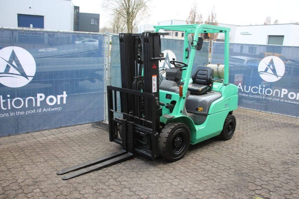Frontstapler van het type Mitsubishi FG25NT, Gebrauchtmaschine in Antwerpen (Foto 9)