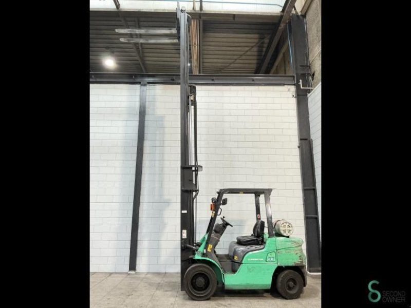 Frontstapler типа Mitsubishi FG30N, Gebrauchtmaschine в Wijchen (Фотография 9)