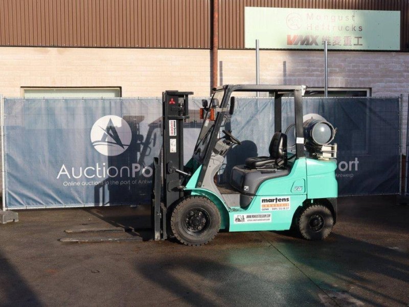 Frontstapler типа Mitsubishi FGE25T, Gebrauchtmaschine в Antwerpen (Фотография 1)