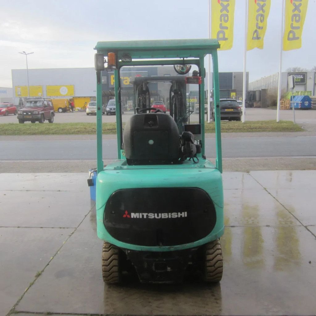 Frontstapler Türe ait Mitsubishi Heftruck FB25K elek., weeginstallatie, triplomast, side shift., Gebrauchtmaschine içinde Tubbergen (resim 4)