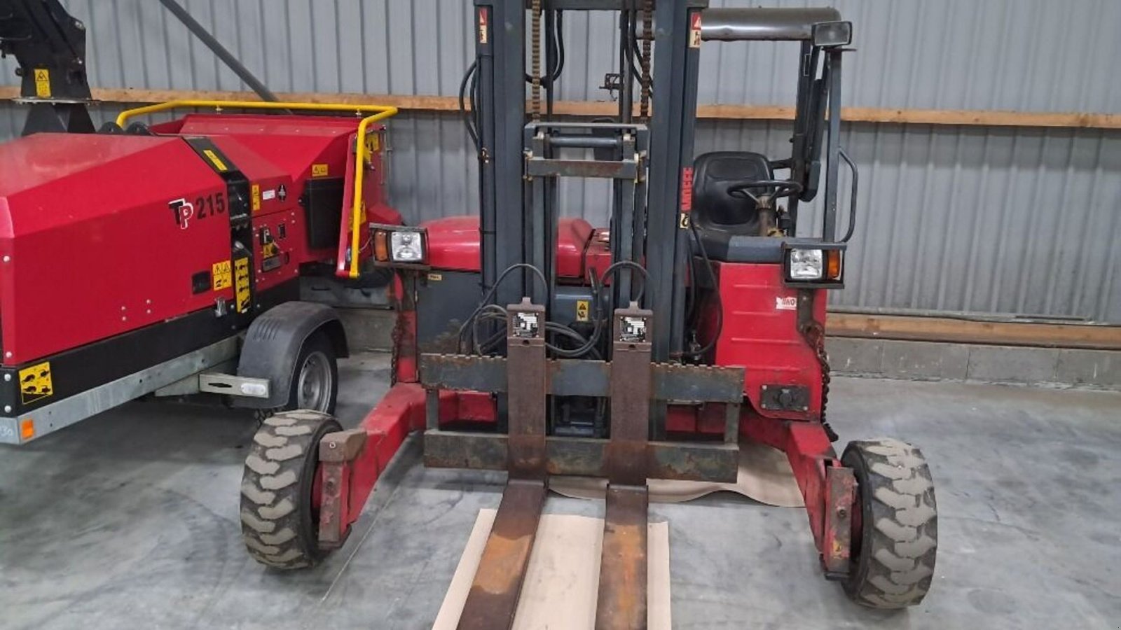 Frontstapler Türe ait Moffett M4 25.3, Gebrauchtmaschine içinde Rødovre (resim 3)