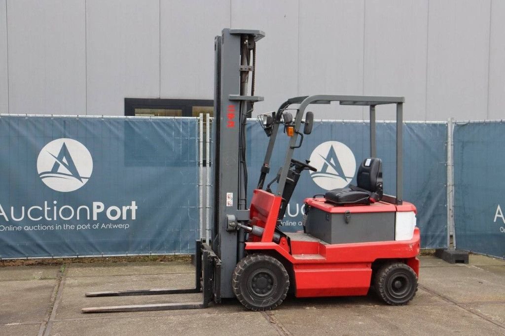 Frontstapler del tipo Nichiyu FB20PN-60B-630M, Gebrauchtmaschine In Antwerpen (Immagine 1)