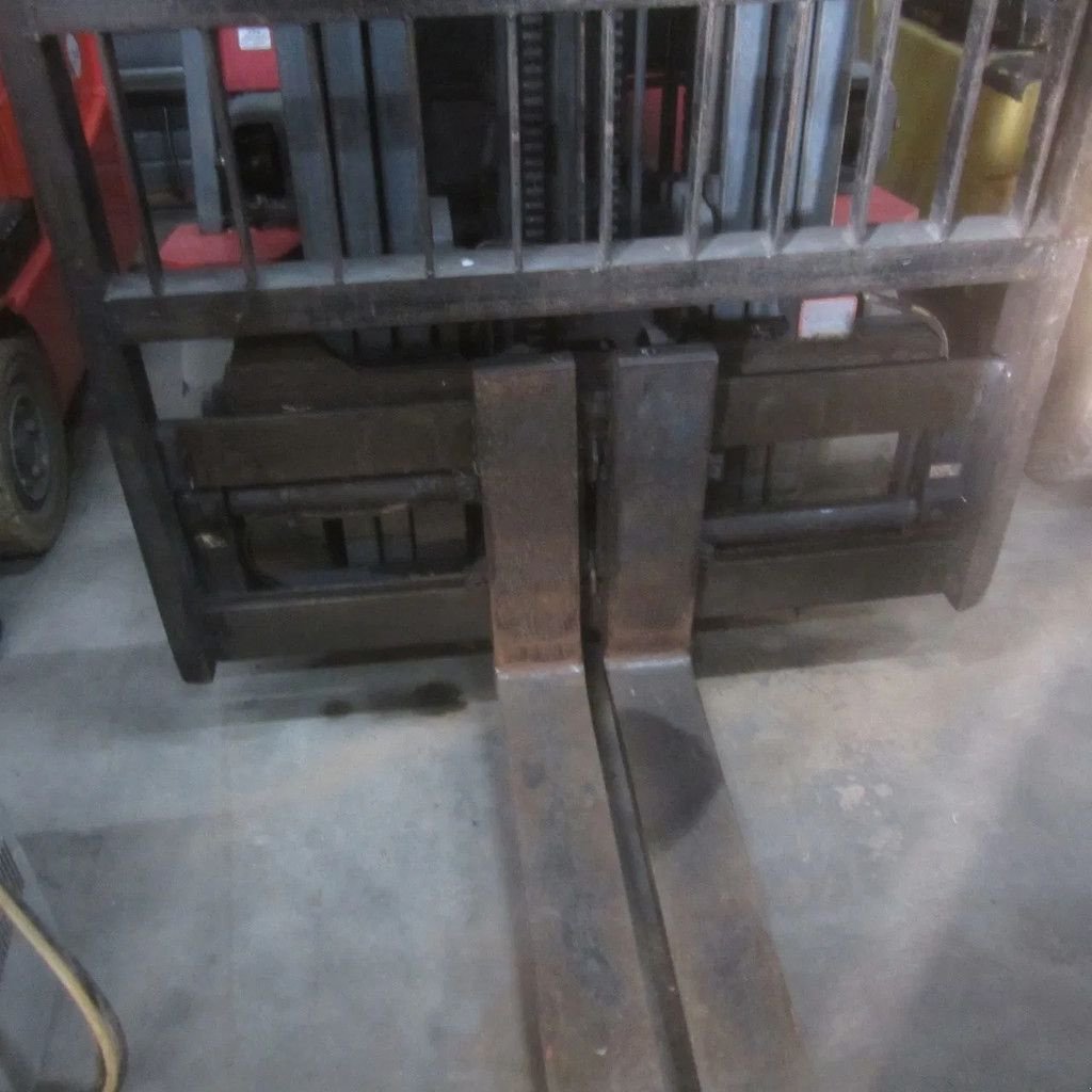 Frontstapler Türe ait Nichiyu Heftruck FPC25PN, elek., triplo, side shift, hydro vorkverstelli, Gebrauchtmaschine içinde Tubbergen (resim 7)