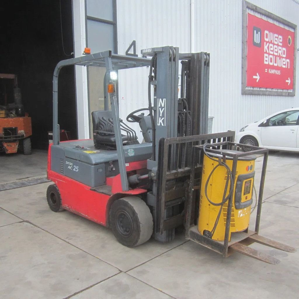 Frontstapler of the type Nichiyu Heftruck FPC25PN, elek., triplo, side shift, hydro vorkverstelli, Gebrauchtmaschine in Tubbergen (Picture 2)