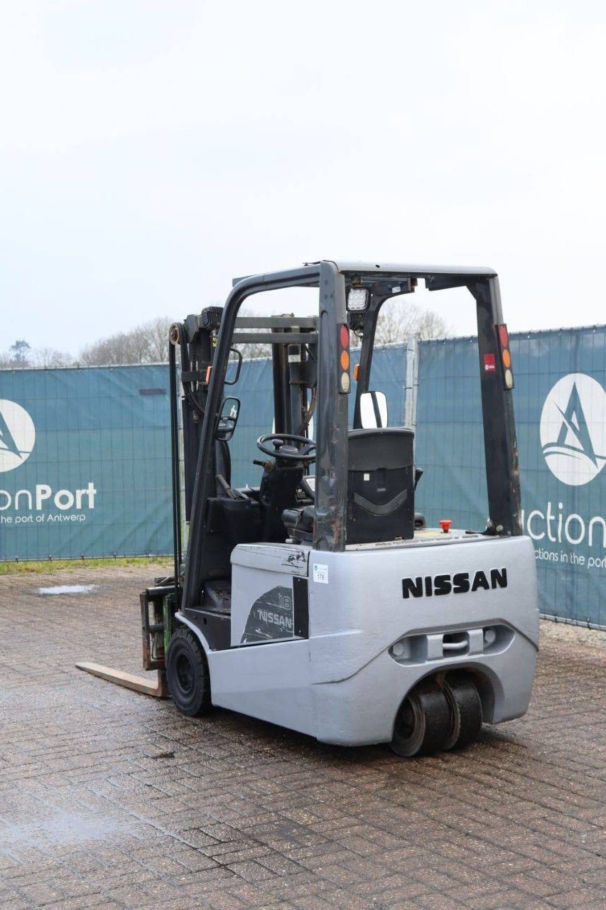 Frontstapler tip Nissan 1N1L18Q, Gebrauchtmaschine in Antwerpen (Poză 4)