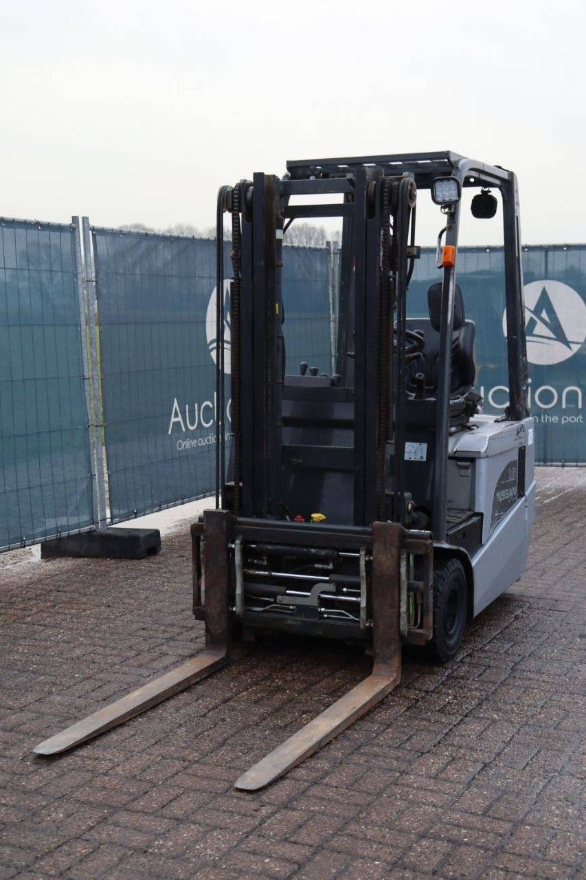 Frontstapler tip Nissan 1N1L18Q, Gebrauchtmaschine in Antwerpen (Poză 10)