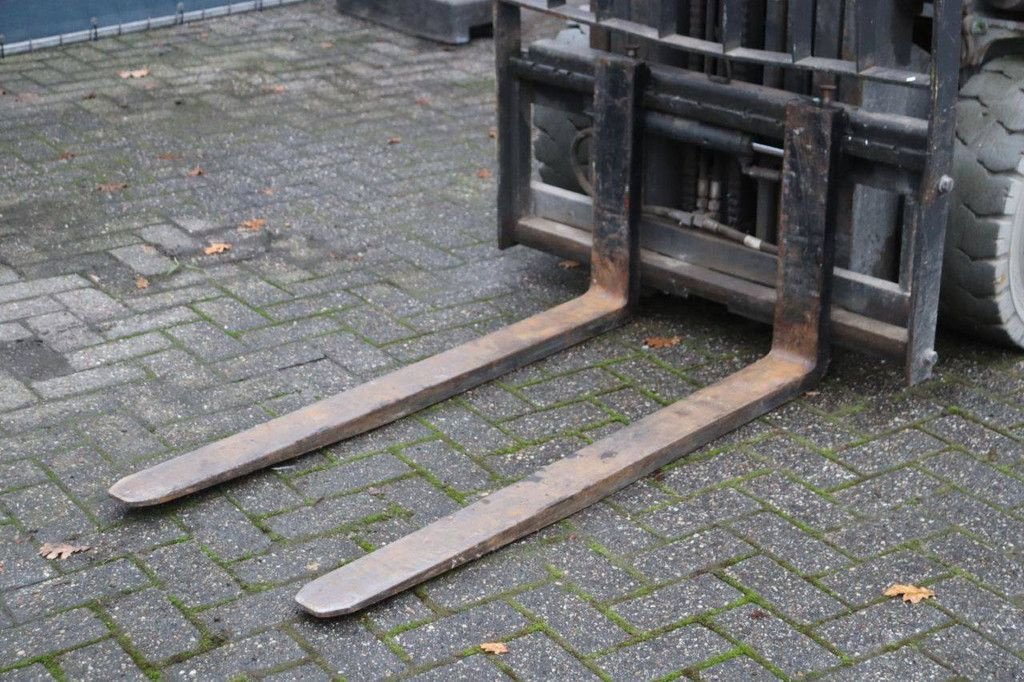Frontstapler типа Nissan 1Q2L25Q, Gebrauchtmaschine в Antwerpen (Фотография 11)