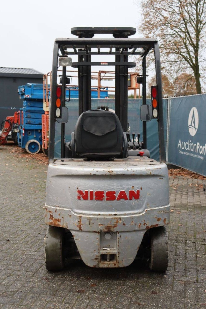 Frontstapler типа Nissan 1Q2L25Q, Gebrauchtmaschine в Antwerpen (Фотография 5)