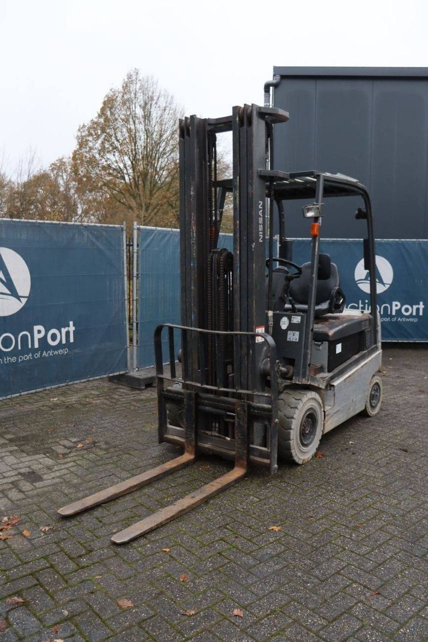 Frontstapler типа Nissan 1Q2L25Q, Gebrauchtmaschine в Antwerpen (Фотография 10)