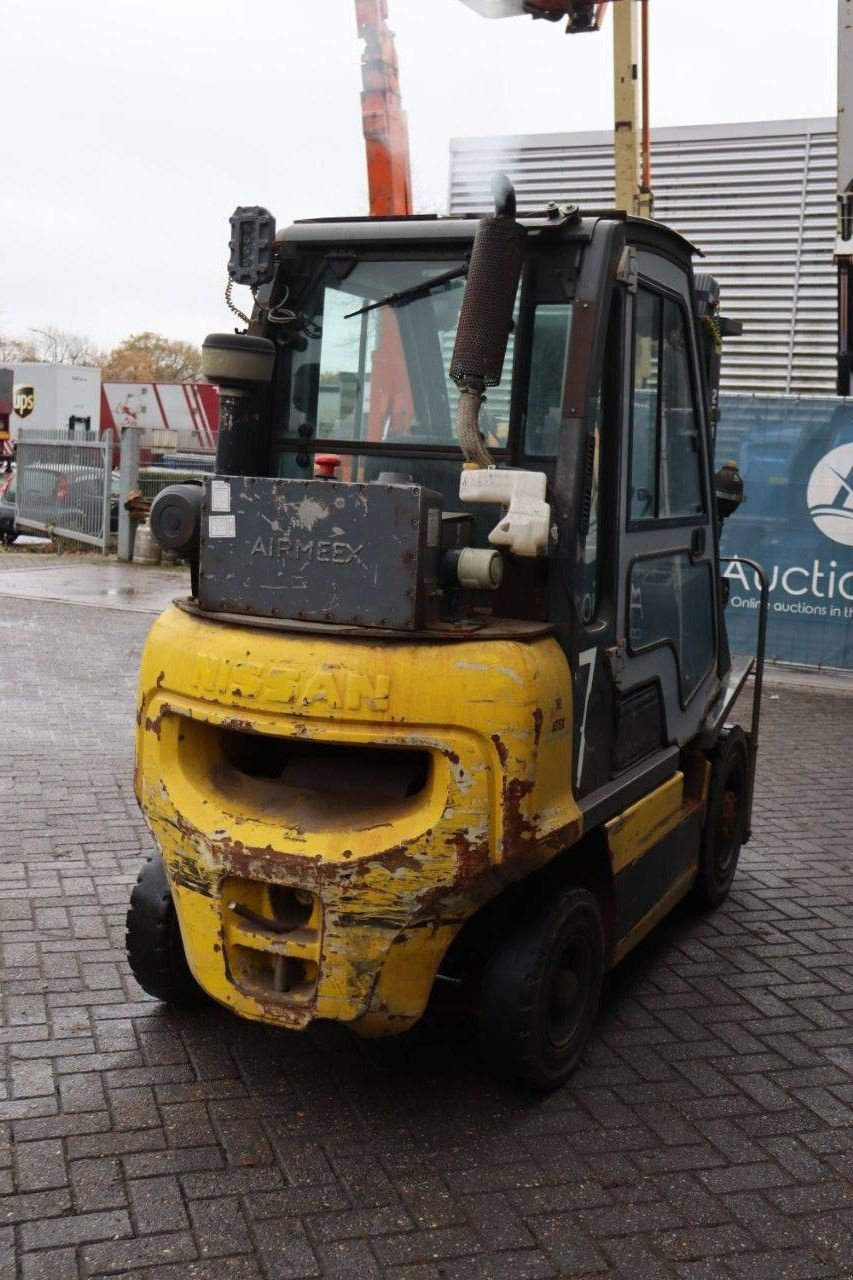 Frontstapler типа Nissan 25, Gebrauchtmaschine в Antwerpen (Фотография 7)