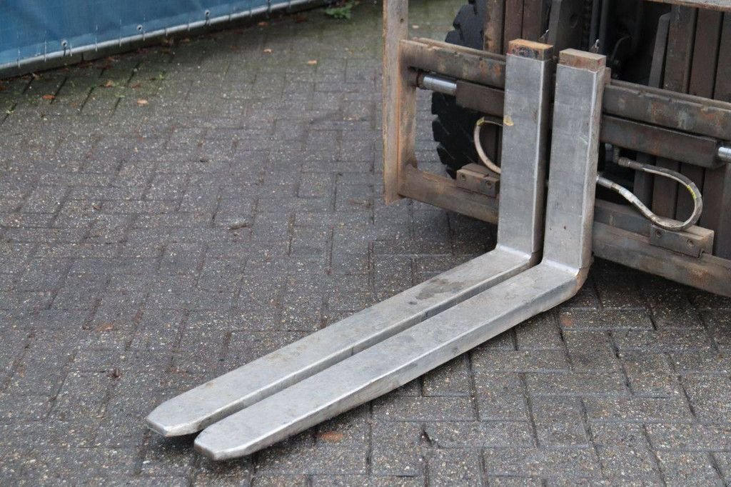 Frontstapler типа Nissan 25, Gebrauchtmaschine в Antwerpen (Фотография 11)
