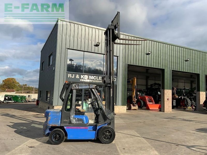 Frontstapler от тип Nissan 30 forklift (st24877), Gebrauchtmaschine в SHAFTESBURY (Снимка 1)