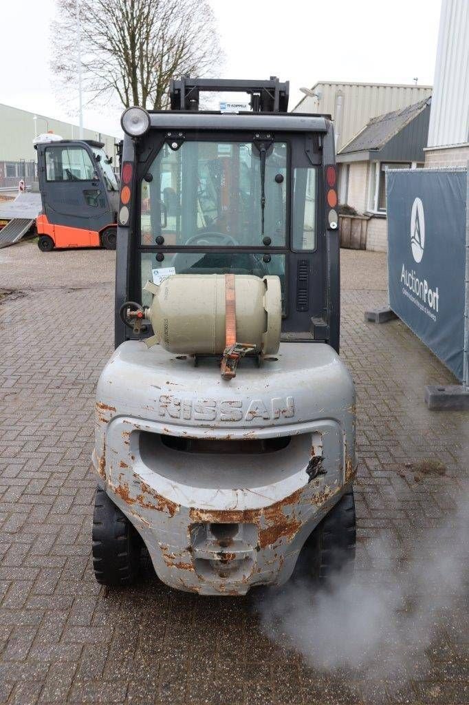 Frontstapler tip Nissan 30, Gebrauchtmaschine in Antwerpen (Poză 4)