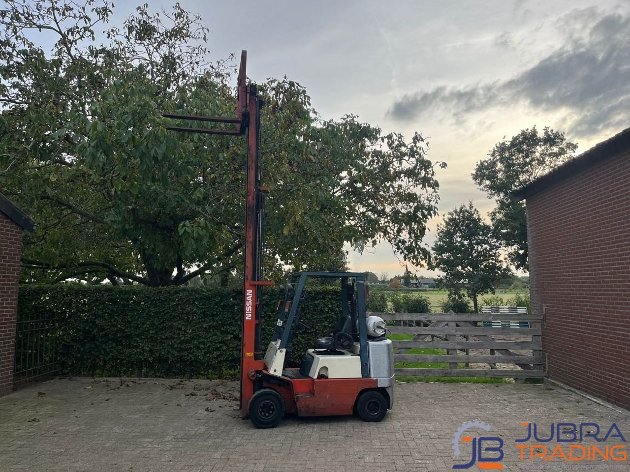 Frontstapler от тип Nissan APJ02A25PU, Gebrauchtmaschine в Buggenum (Снимка 10)