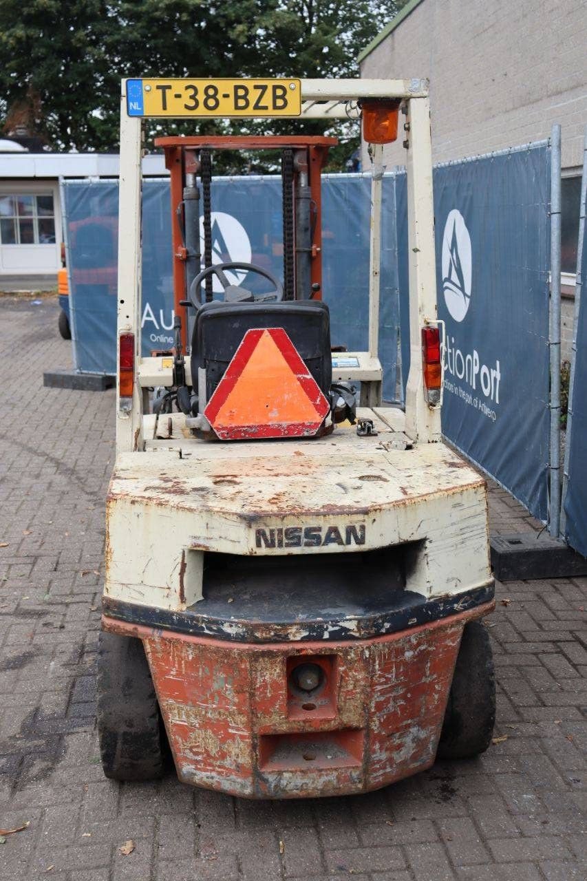 Frontstapler van het type Nissan EH02A25, Gebrauchtmaschine in Antwerpen (Foto 5)