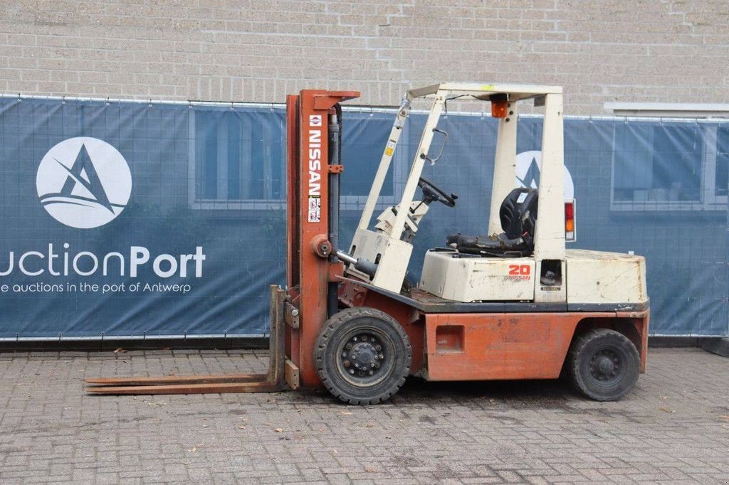 Frontstapler van het type Nissan EH02A25, Gebrauchtmaschine in Antwerpen (Foto 1)