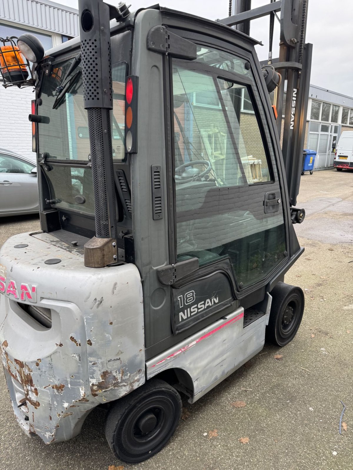 Frontstapler des Typs Nissan FD01A1800, Gebrauchtmaschine in Oldenzaal (Bild 4)