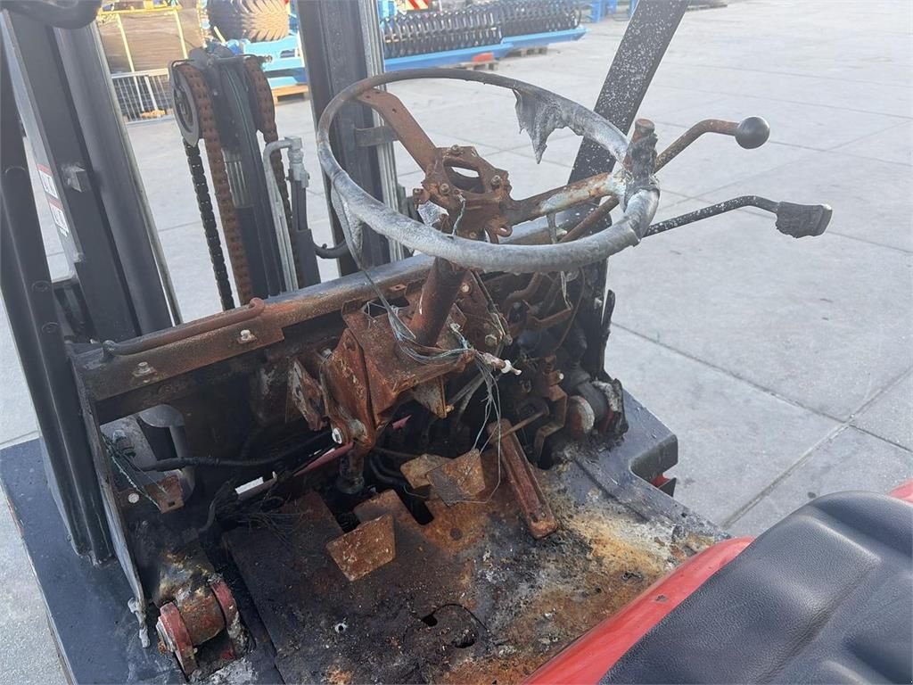 Frontstapler of the type Nissan FD02A25Q Heftruck, Gebrauchtmaschine in Bant (Picture 5)