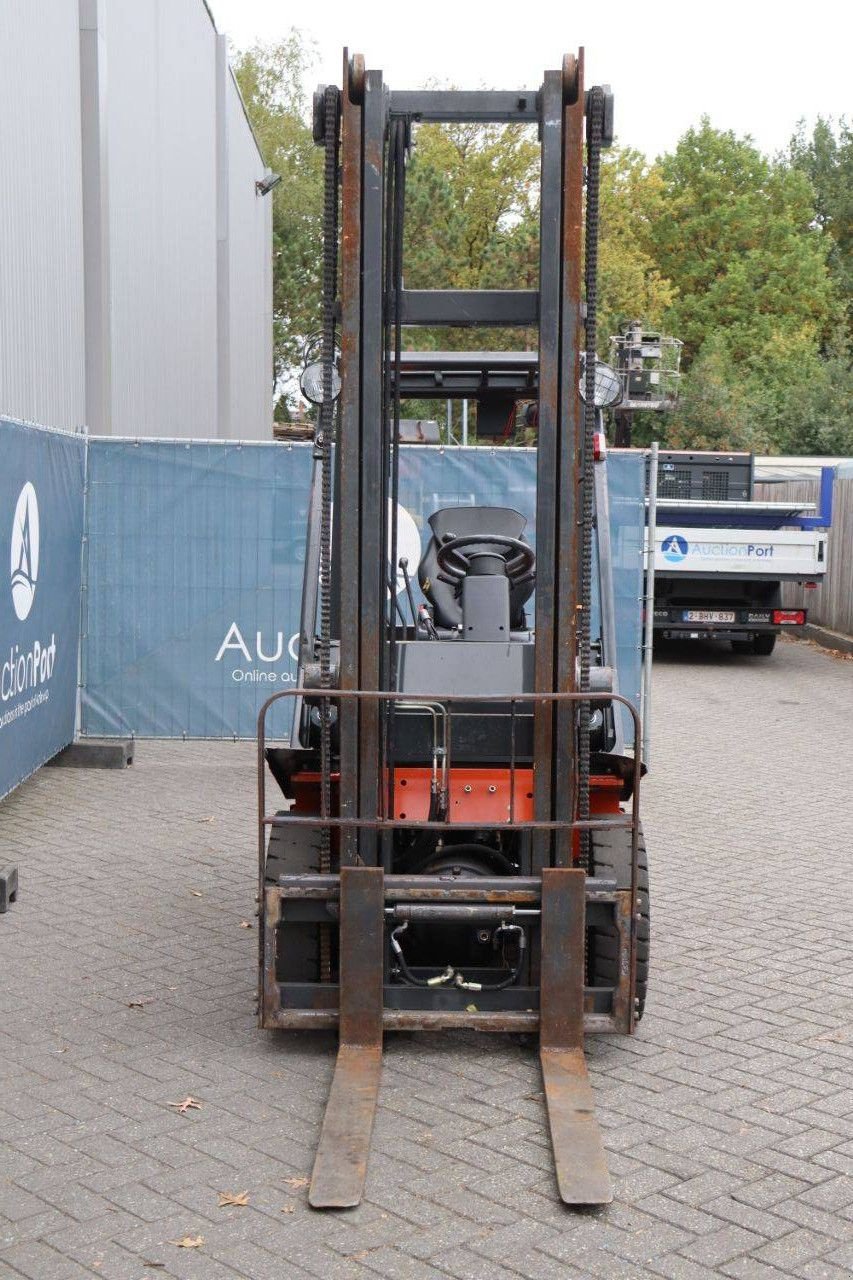 Frontstapler of the type Nissan FD02A25Q, Gebrauchtmaschine in Antwerpen (Picture 9)