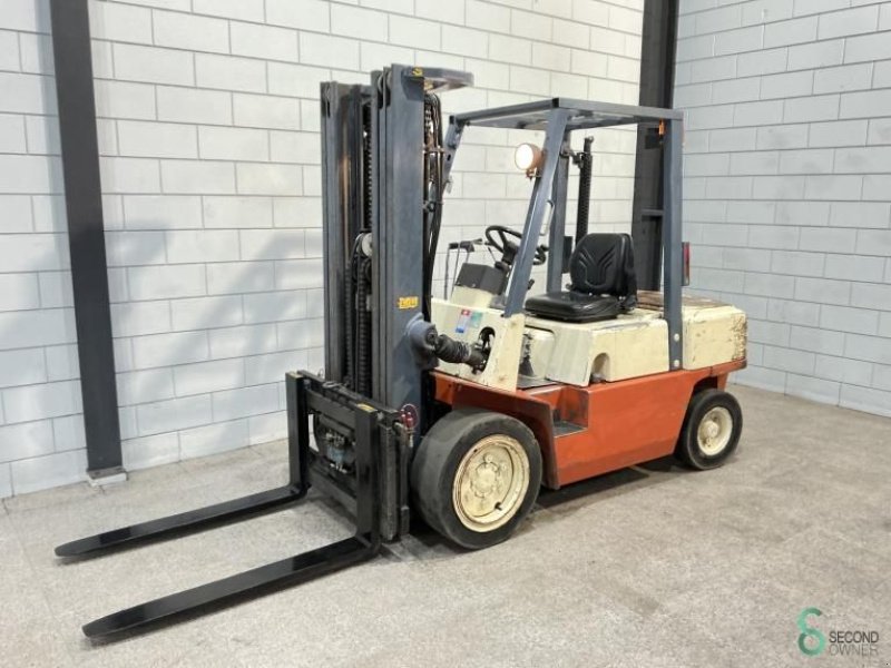 Frontstapler typu Nissan FJ02A25, Gebrauchtmaschine v Wijchen (Obrázek 3)