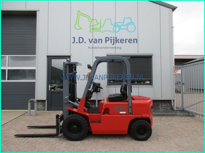 Frontstapler du type Nissan FJD02A20, Gebrauchtmaschine en IJsselmuiden (Photo 1)