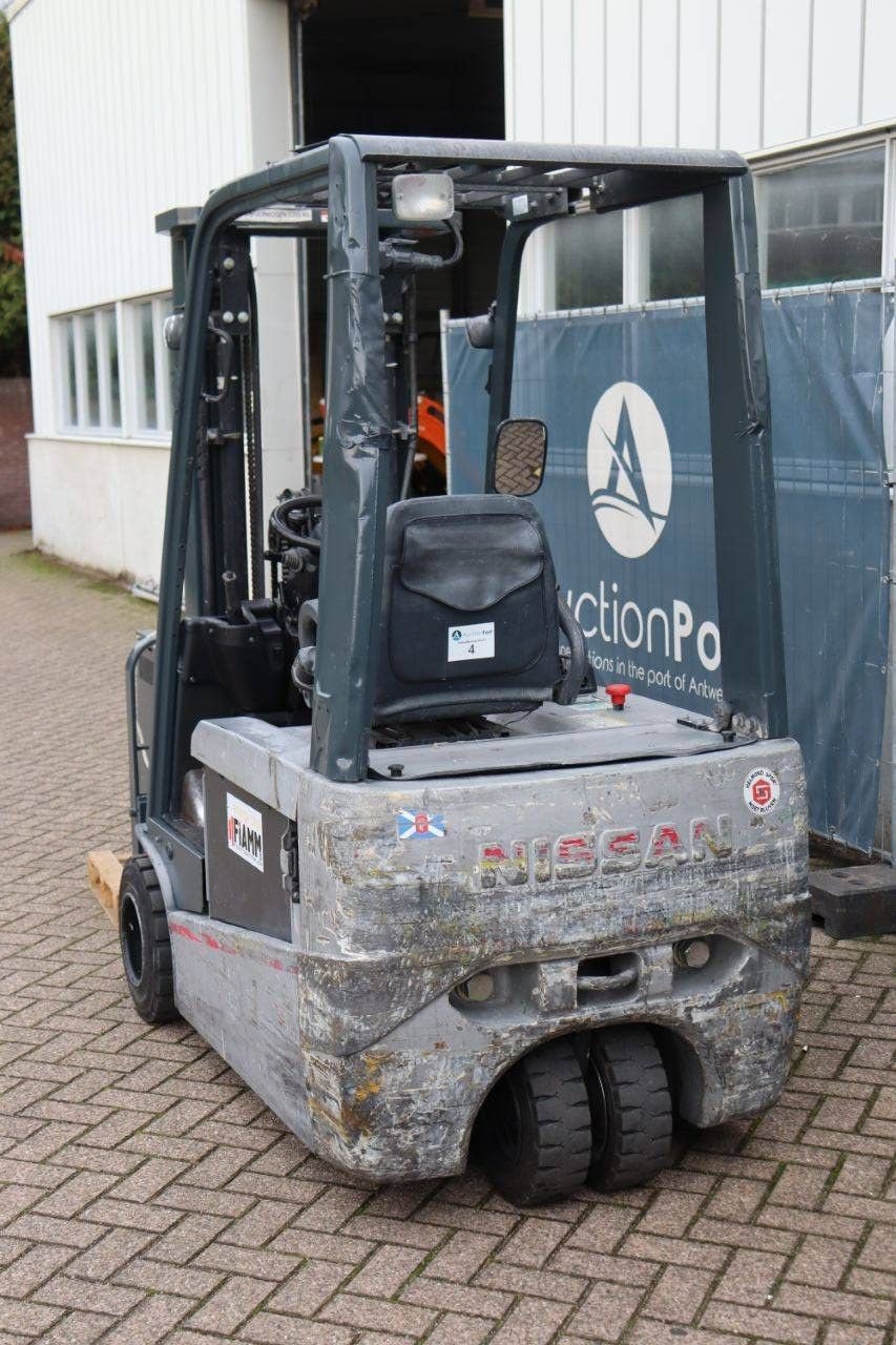 Frontstapler des Typs Nissan G1N1L18Q, Gebrauchtmaschine in Antwerpen (Bild 4)