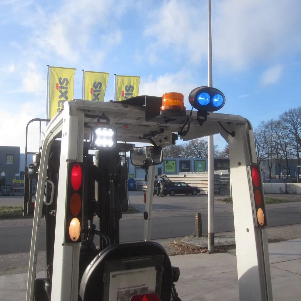 Frontstapler от тип Nissan Heftruck L18Q elektrisch, triplomast, side shift., Gebrauchtmaschine в Tubbergen (Снимка 4)