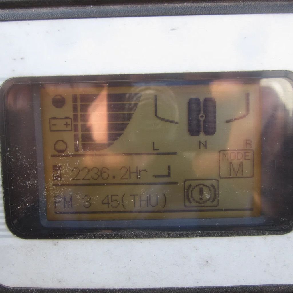 Frontstapler от тип Nissan Heftruck L18Q elektrisch, triplomast, side shift., Gebrauchtmaschine в Tubbergen (Снимка 9)