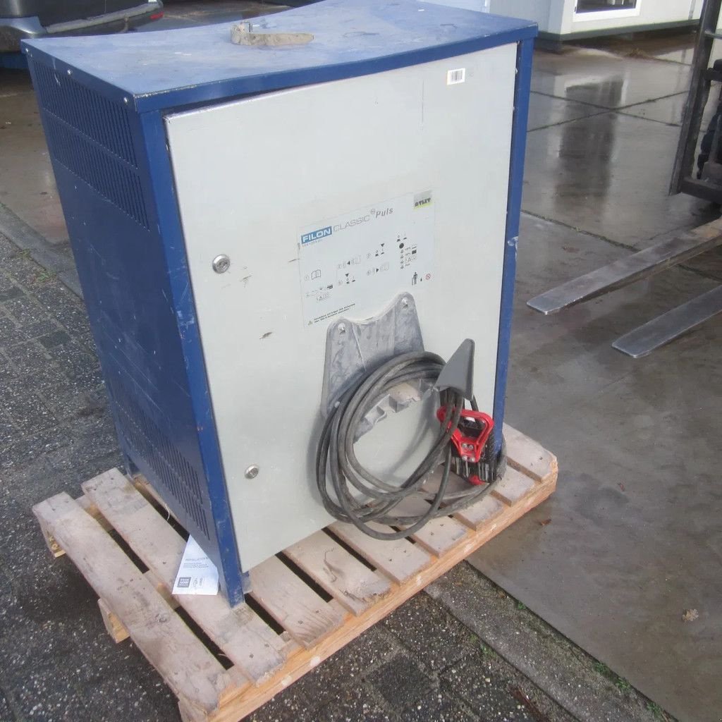 Frontstapler des Typs Nissan Heftruck, L30T elektrisch, triplomast, side shift., Gebrauchtmaschine in Tubbergen (Bild 10)