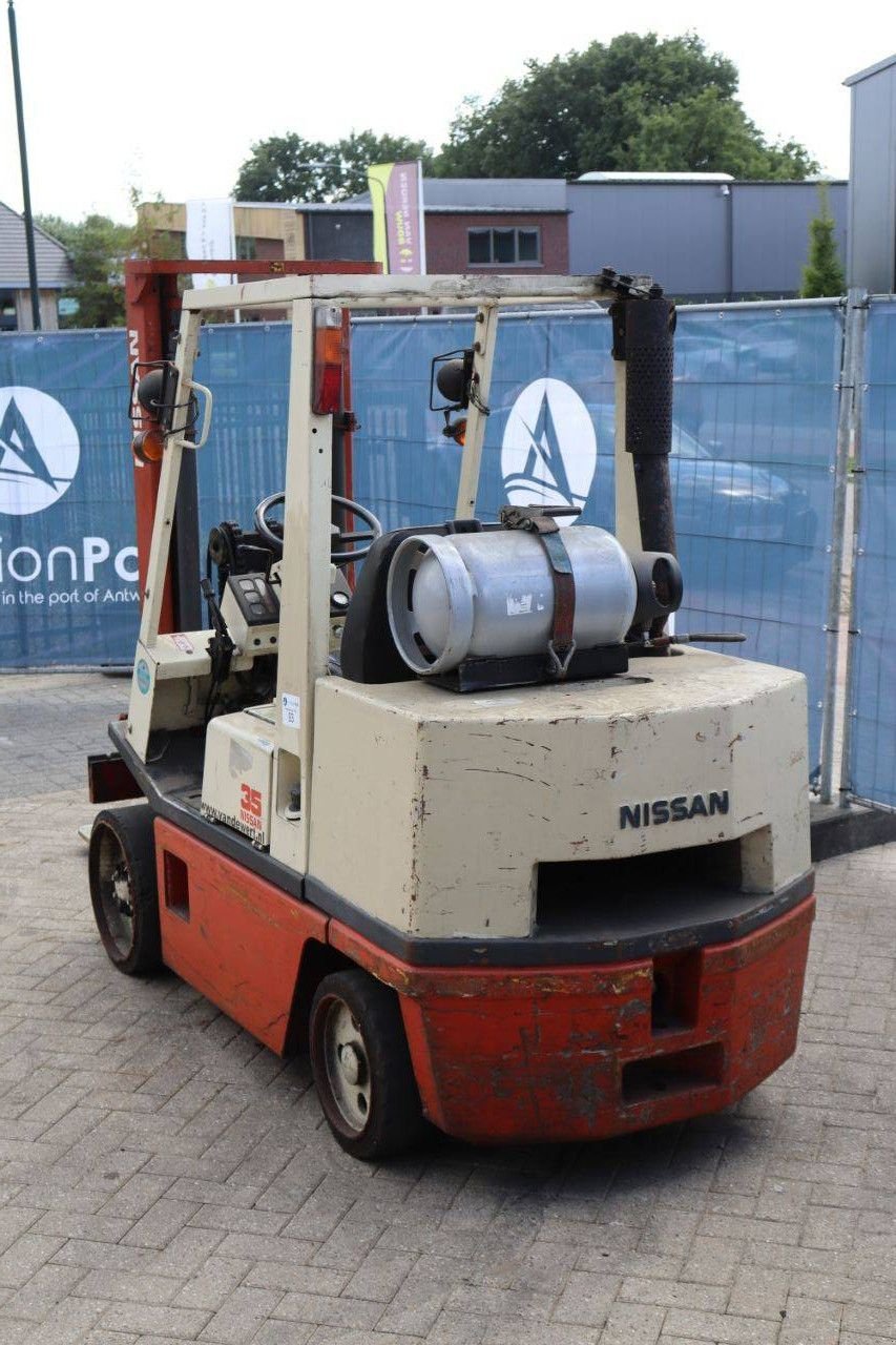 Frontstapler a típus Nissan KCUGH02F350, Gebrauchtmaschine ekkor: Antwerpen (Kép 5)