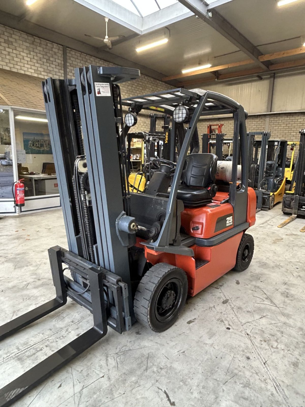 Frontstapler of the type Nissan n002a25pu, Gebrauchtmaschine in Heythuysen (Picture 2)