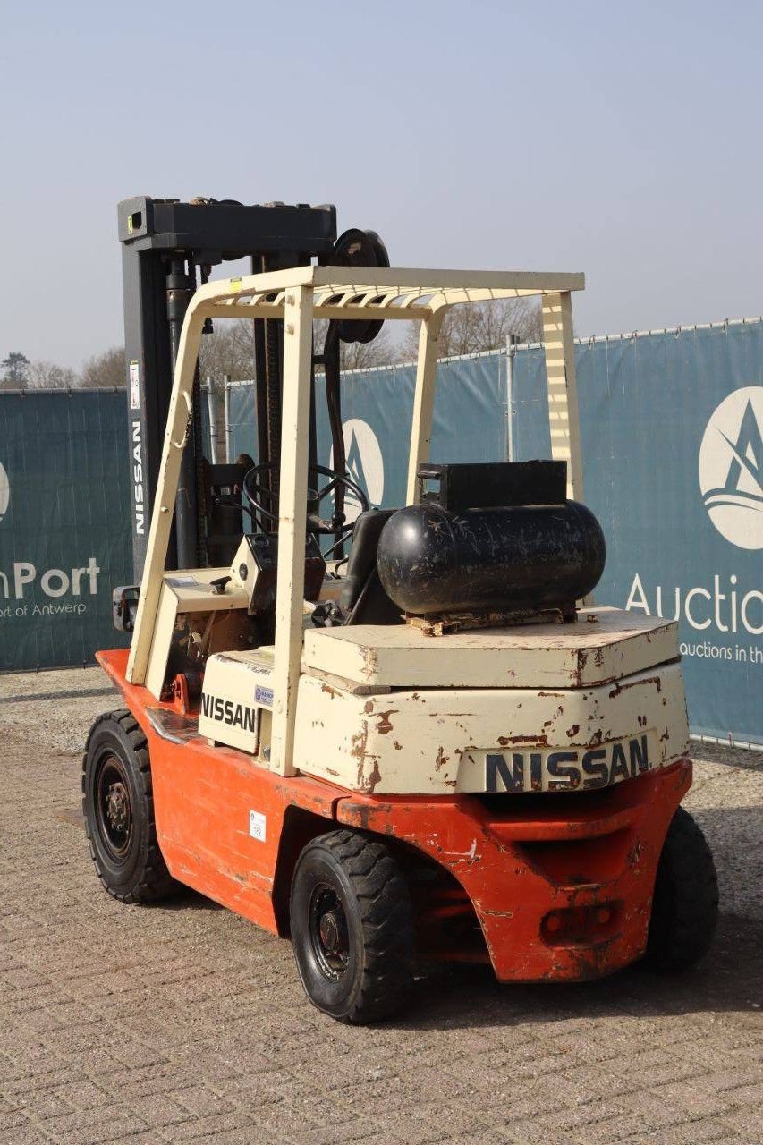 Frontstapler typu Nissan PF02A20U, Gebrauchtmaschine v Antwerpen (Obrázok 4)