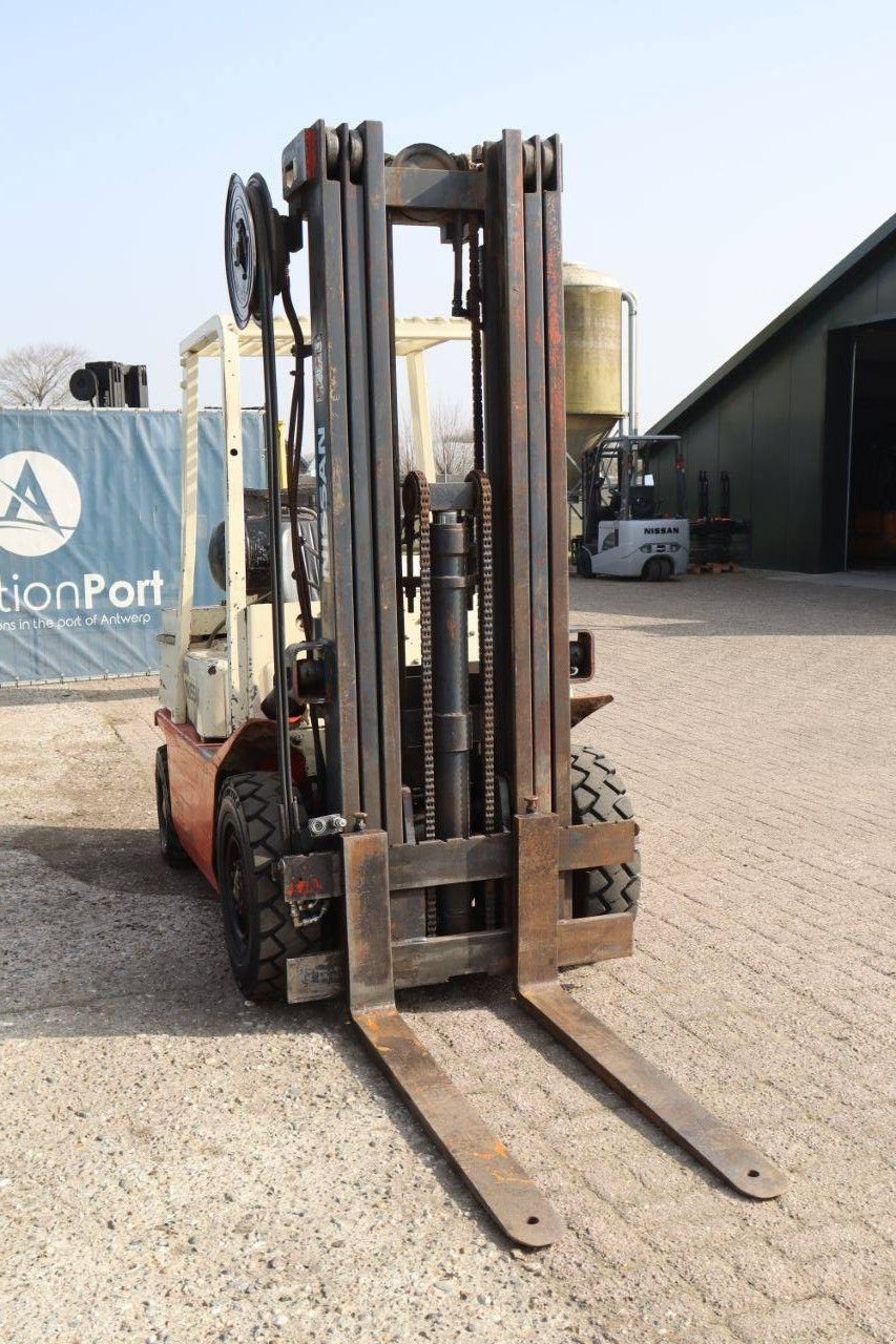 Frontstapler typu Nissan PF02A20U, Gebrauchtmaschine v Antwerpen (Obrázok 8)