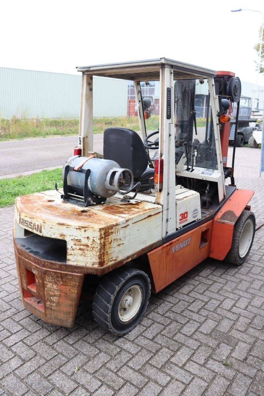 Frontstapler del tipo Nissan RHG02 A 30U, Gebrauchtmaschine en Antwerpen (Imagen 7)
