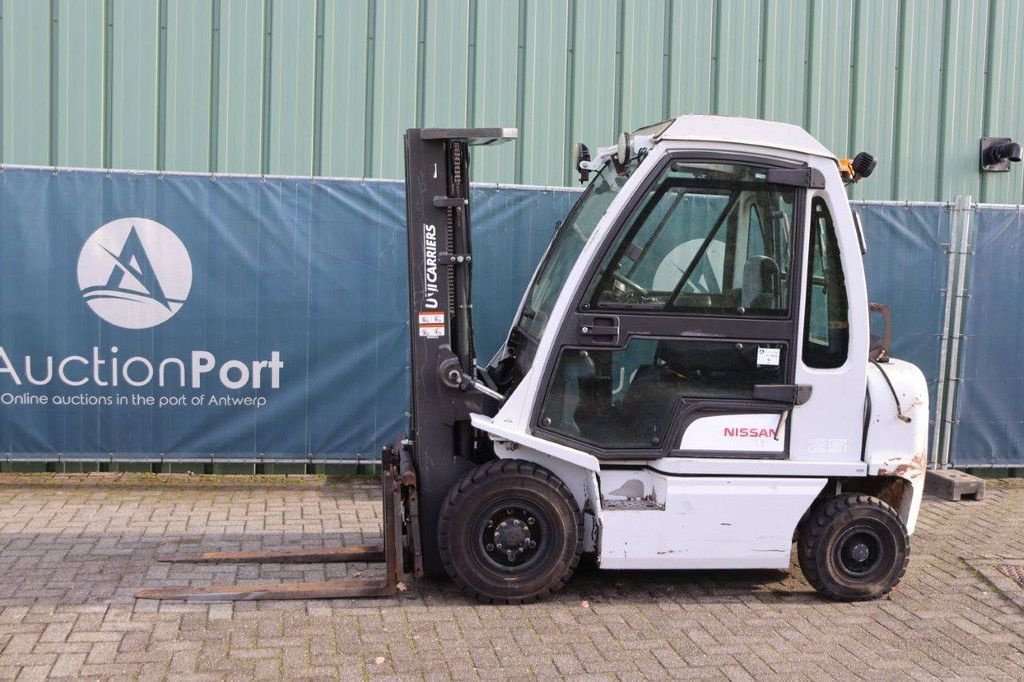 Frontstapler za tip Nissan U1D2A25LQ, Gebrauchtmaschine u Antwerpen (Slika 1)