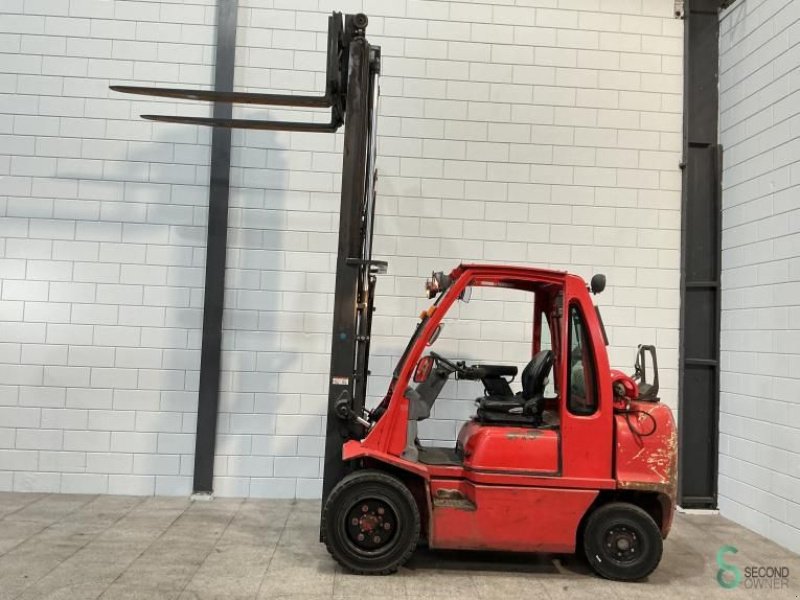 Frontstapler typu Nissan UG 1 D 2 A 32 LQ, Gebrauchtmaschine v Wijchen (Obrázok 9)