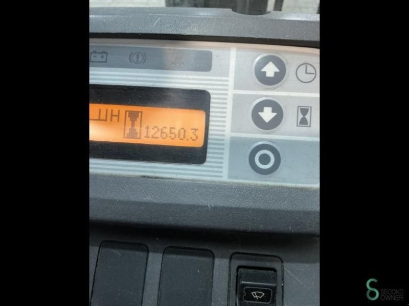 Frontstapler typu Nissan UG 1 D 2 A 32 LQ, Gebrauchtmaschine v Wijchen (Obrázok 11)