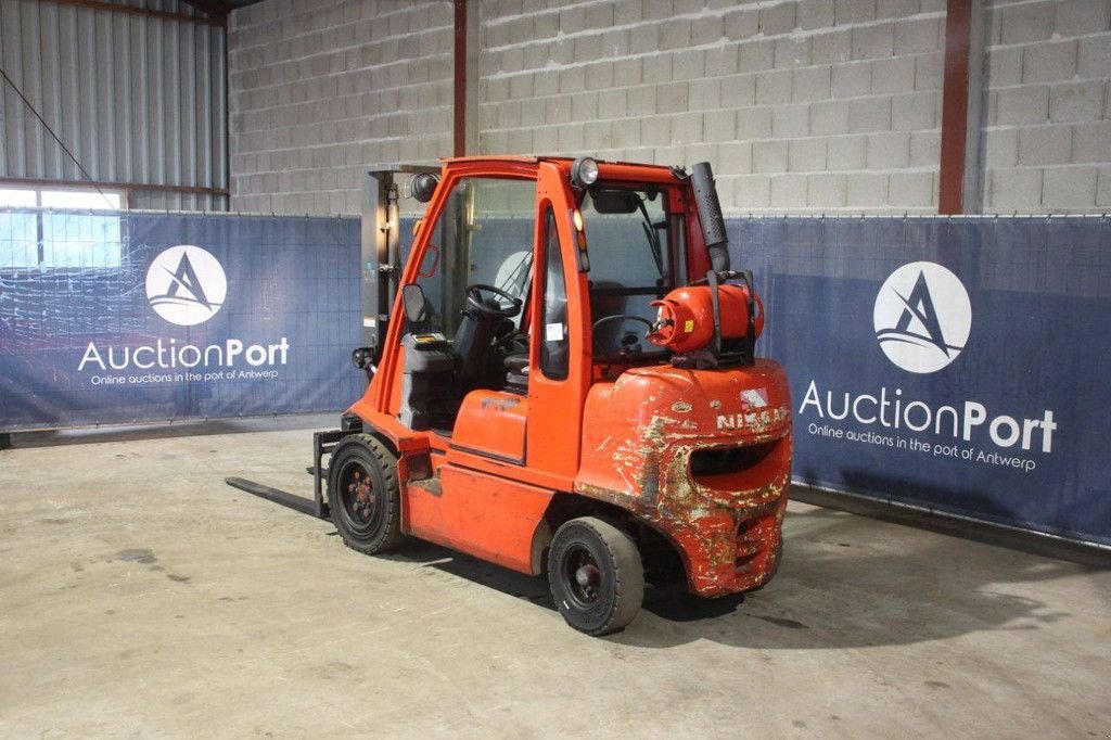 Frontstapler от тип Nissan UG1D2A32LQ, Gebrauchtmaschine в Antwerpen (Снимка 3)