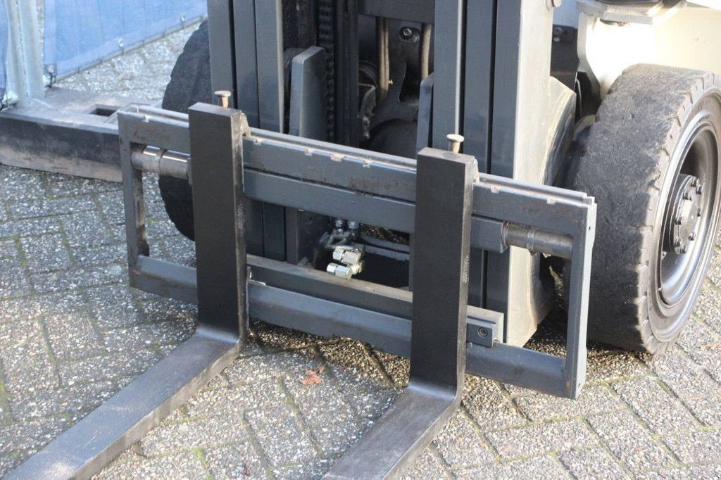 Frontstapler от тип Nissan Y1D2A25Q, Gebrauchtmaschine в Antwerpen (Снимка 11)