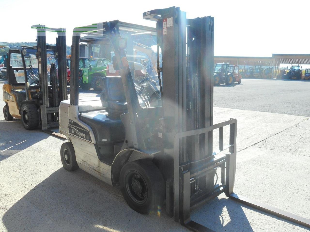 Frontstapler of the type Nissan y1f2a25 triplex 4,75m + ss + ls, Gebrauchtmaschine in ST. NIKOLAI/DR. (Picture 5)